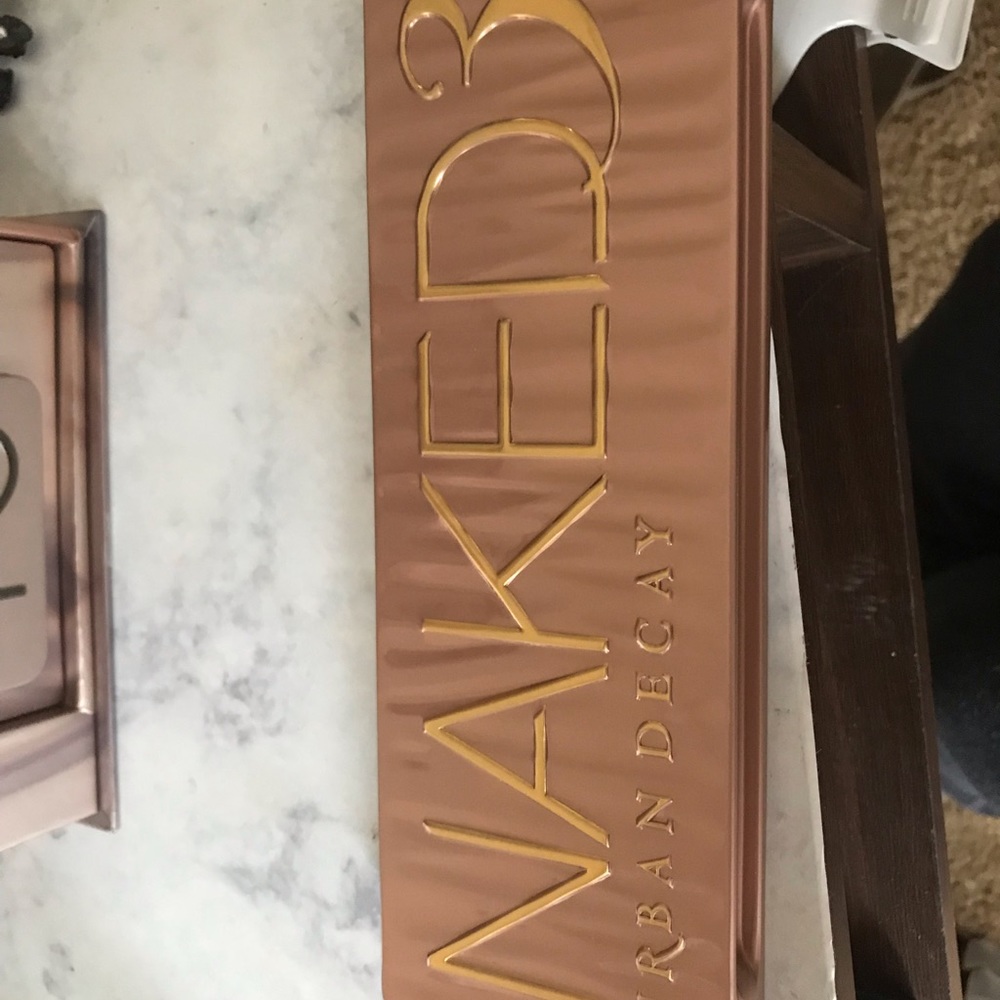 Naked 3 palette